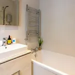 Guestready - Quiet Retreat In Suburbs