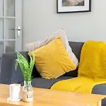 Guestready - Quiet Retreat In Suburbs