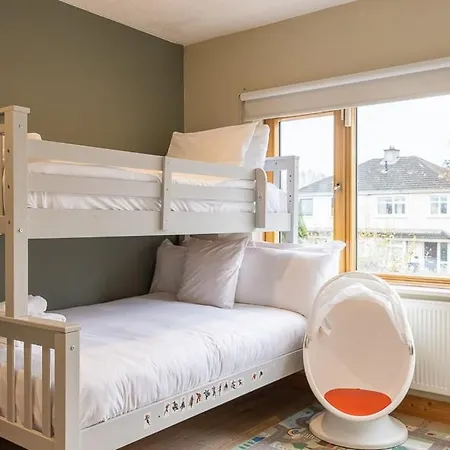 Guestready - Quiet Retreat In Suburbs בית הארחה