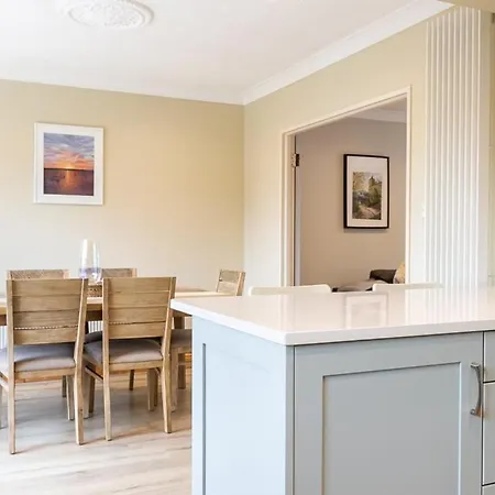 Гостевой дом Guestready - Quiet Retreat In Suburbs